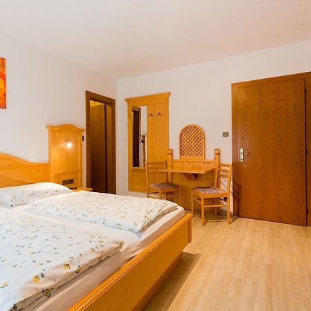 ラチーネス Garni Bergland Bed & Breakfast エクステリア 写真