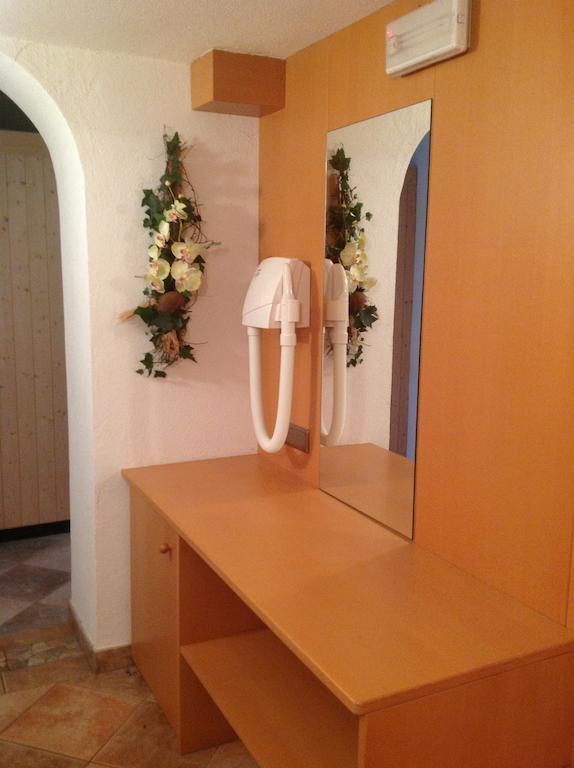 ラチーネス Garni Bergland Bed & Breakfast エクステリア 写真