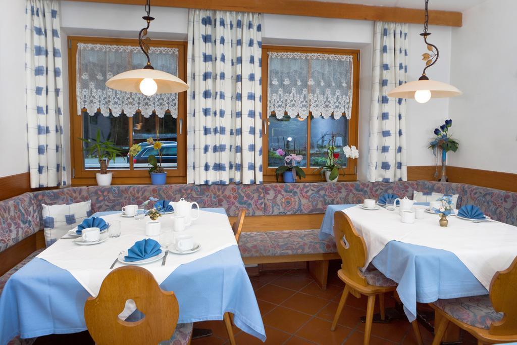 ラチーネス Garni Bergland Bed & Breakfast エクステリア 写真